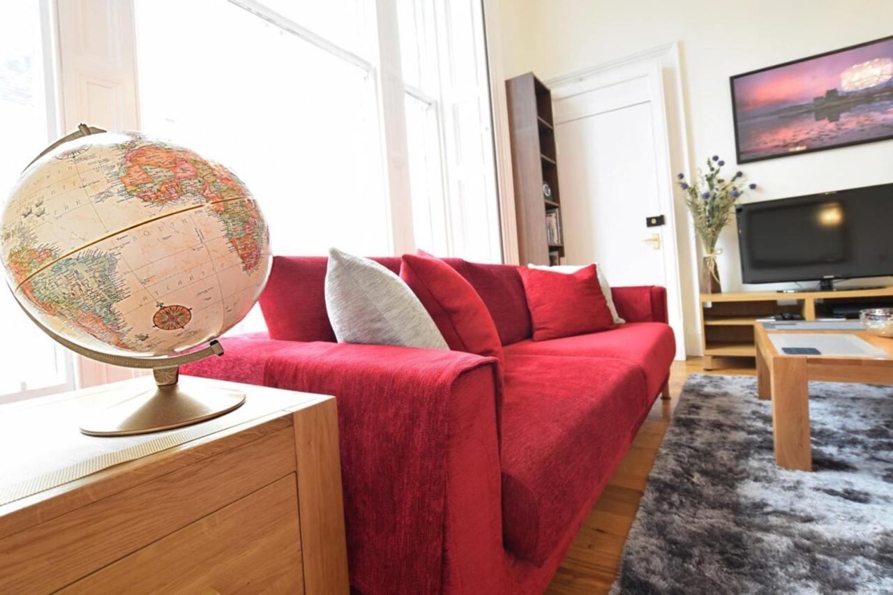 Cozy 2 Bedroom Apartment At Heart Of The Edinburgh Bagian luar foto